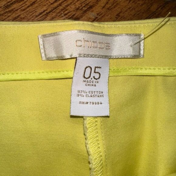 Chicos bright yellow 6/0.5 colorful cropped pants - Picture 2 of 3